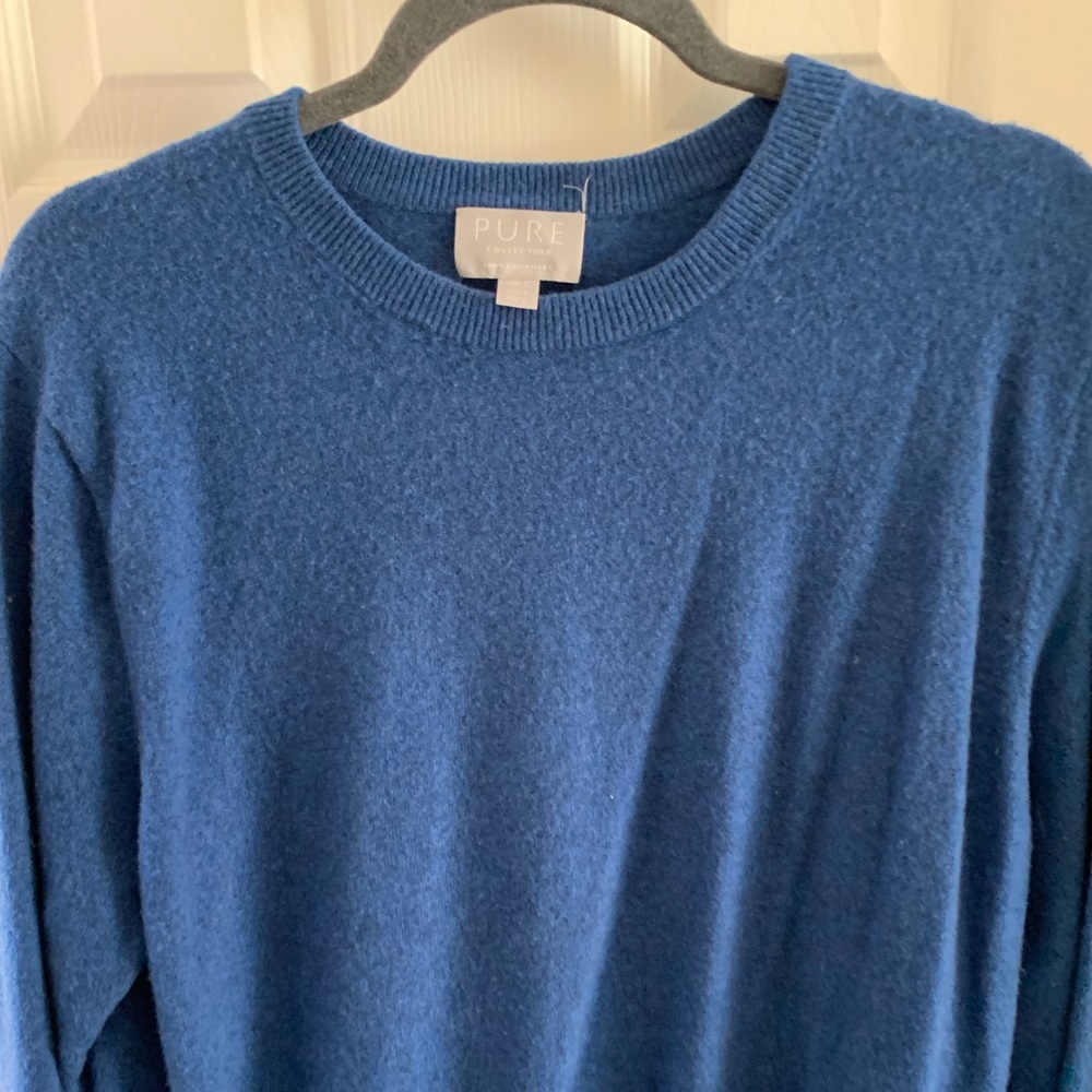 100% Pure cashmere made by PURE size L men’s.